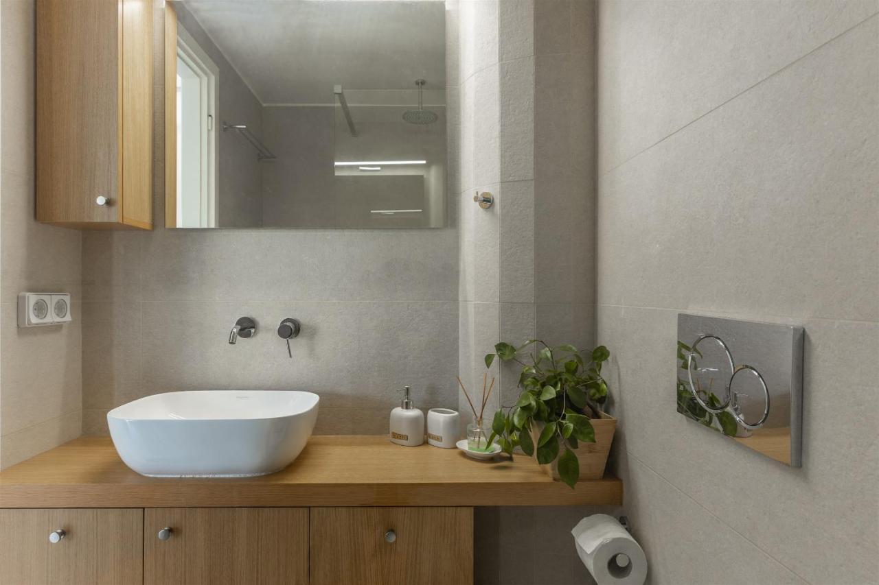 Center Crete Theseus Zen Luxury