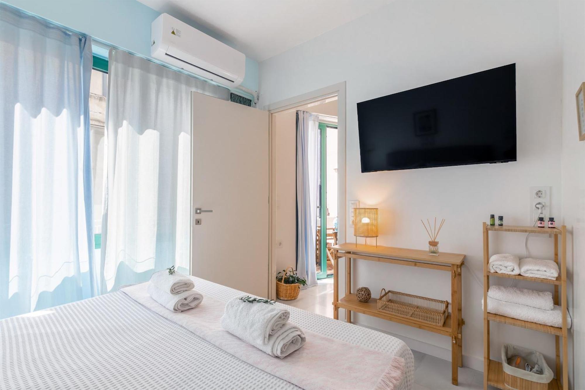 Center Crete Theseus Zen Luxury